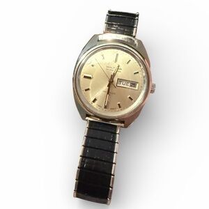 1960’s Waltham 25 Jewel Incabloc Movement Swiss Made Self Winding Day Date